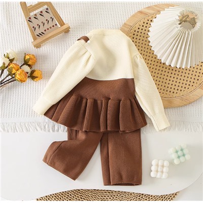 Вязанный костюмчик для девочек