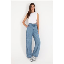 Kadın Açık Mavi Loose Fit Jean Pantolon