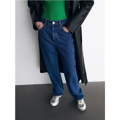 Jeans mit weitem Bein