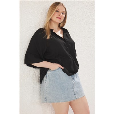 Siyah Kısa Kol Peplum Dokulu Dokuma Büyük Beden Gömlek TBBSS25AF00044