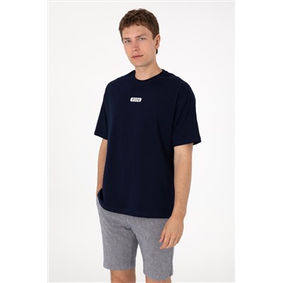 Erkek Oversize Fit Bisiklet Yaka Lacivert Tişört