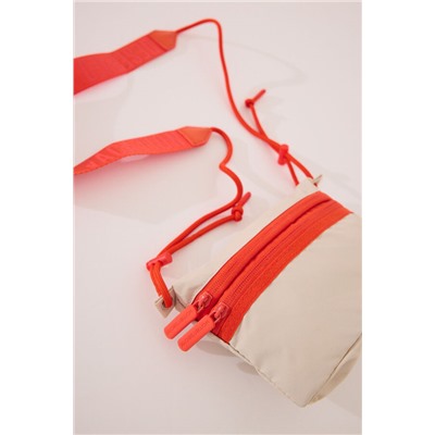 Bolso cartera nylon beige