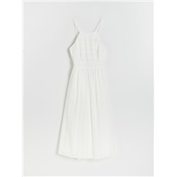 Kleid mit Offenem Rücken