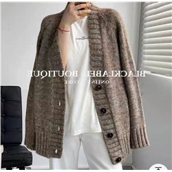 Тёплый женский кардиган в двух трендовых цветах