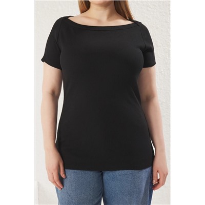 Siyah Fitted Kayık Yaka Fitilli Kaşkorse Örme Büyük Beden Bluz TBBSS25AF00047