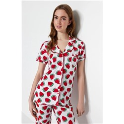 TRENDYOLMİLLA Beyaz Biye Detaylı Çilek Desenli Gömlek-Pantolon Örme Pijama Takımı THMSS21PT0784