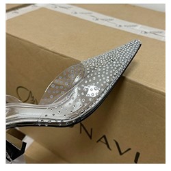 Женские босоножки Leftie*s, цена на официальном сайте 28€