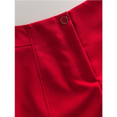 Shorts mit Ziernähten