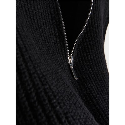RE.DESIGN Pullover mit Stehkragen