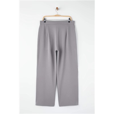 Gri Kemeri Cırtlı Pileli Wide Leg Örme Büyük Beden Pantolon TBBSS24AR00035