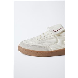 TONGUE SNEAKERS
