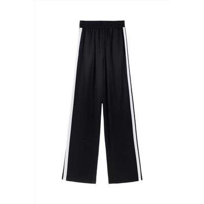 Pantalón casual Negro