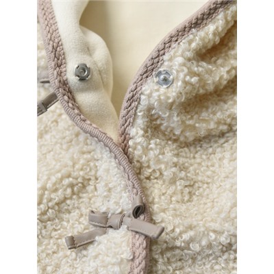 Куртка с длинными рукавами осенняя