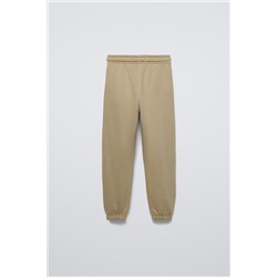LABEL SWEATSHIRT AND JOGGERS SET