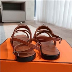 Лёгкие комфортные сандалии  HERME*S