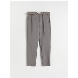 Zigarettenhose mit Gürtel