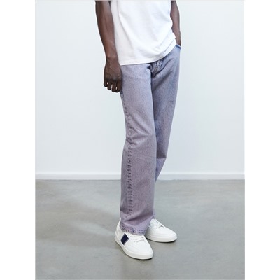 Baggy-Jeans mit Acid-Wascheffekt