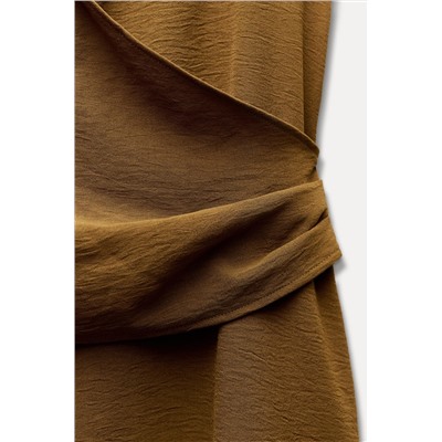 ASYMMETRIC FLOWING TOP