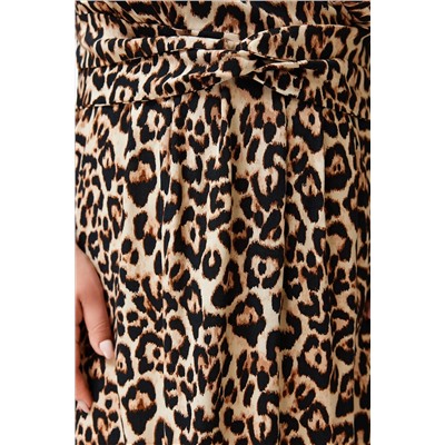 Camel Maxi/Uzun Boy Yırtmaçlı Yazlık Leopar Desenli Dokuma Elbise TBBSS24AH00136
