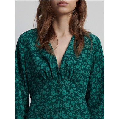 Gemustertes kleid