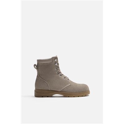 BOTA CORDONES PIEL