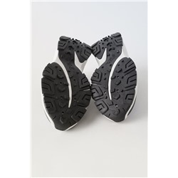 GAMING SNEAKERS