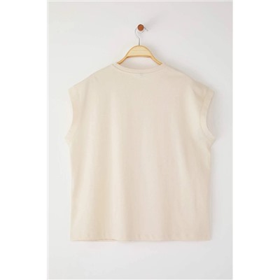 Bej Bisiklet Yaka Taşlı %100 Pamuk Örme T-Shirt TBBSS23BF00041