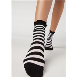 Kurze gemusterte Socken