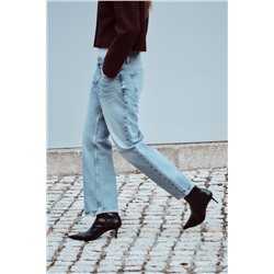 Z1975 MID-WAIST STRAIGHT CROPPED JEANS