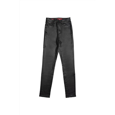 Pantalón slim fit Negro
