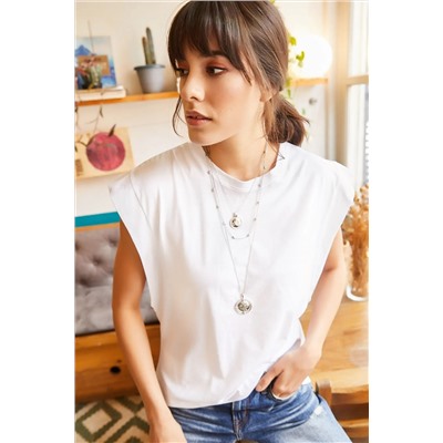 Olalook, Kadın Beyaz Koltuk Altı Parçalı Yarasa T-shirt TSH-19000330