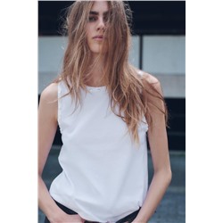 COTTON TOP WITH FAUX PEARLS