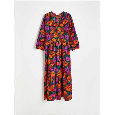 Gemustertes kleid