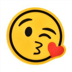 DIY NIMICK PATCH (EMOJI KISSES)