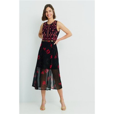 Vestido midi slim cortes
