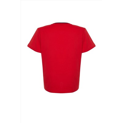 Kırmızı Renk Blok Detaylı Boyfriend %100 Pamuk Örme T-shirt TBBSS24BF00012