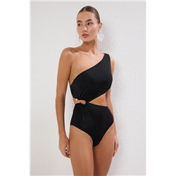 TRENDYOLMİLLA Siyah Tek Omuz Aksesuarlı Brazilian Mayokini TBESS25MY00008