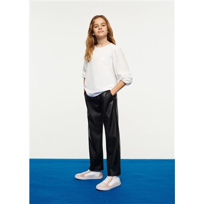 Pantalón efecto piel