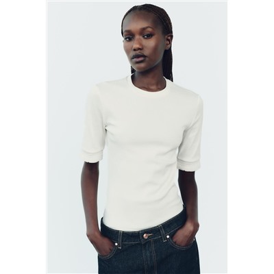 RIBBED TOP WITH EMBELLISHED TRIM