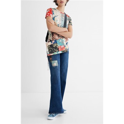 Camiseta slim fruncible