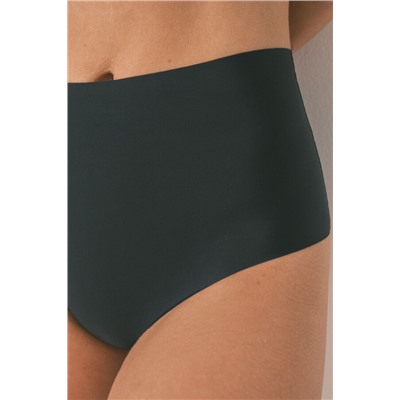 Braga alta clean cut negro