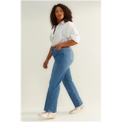 Trendyol Curve Koyu Mavi Yüksek Bel Comfort Straight Fit Büyük Beden Jeans TBBAW24CJ00045