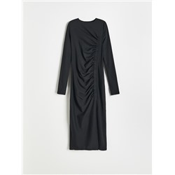 Kleid mit Raffung