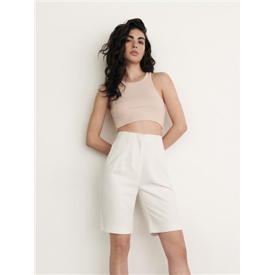 Shorts mit Falten