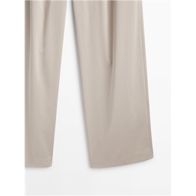 Pantalón ancho mezcla algodón satinado pinzas