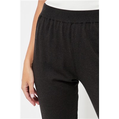 Pantalón cintura alta - Negro