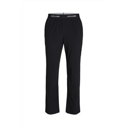 Camiseta y pantalón recto Burdeos y negro
