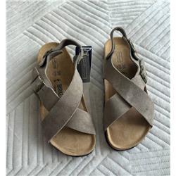 Сандалии Birkenstoc*k с перекрестными ремешками и пробковой подошвой из натуральной кожи