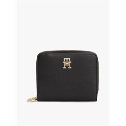 Pebbled Medium Zip Wallet