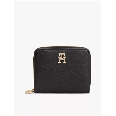 Pebbled Medium Zip Wallet